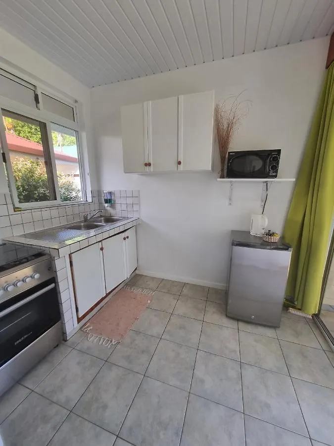 Ferienhaus Villa MOOREA - Fare Vaianae Miti Haapiti